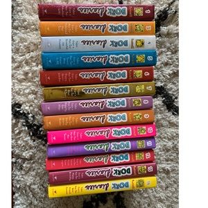 Dork Diaries Series. Set 1-14 (missing book 2)
